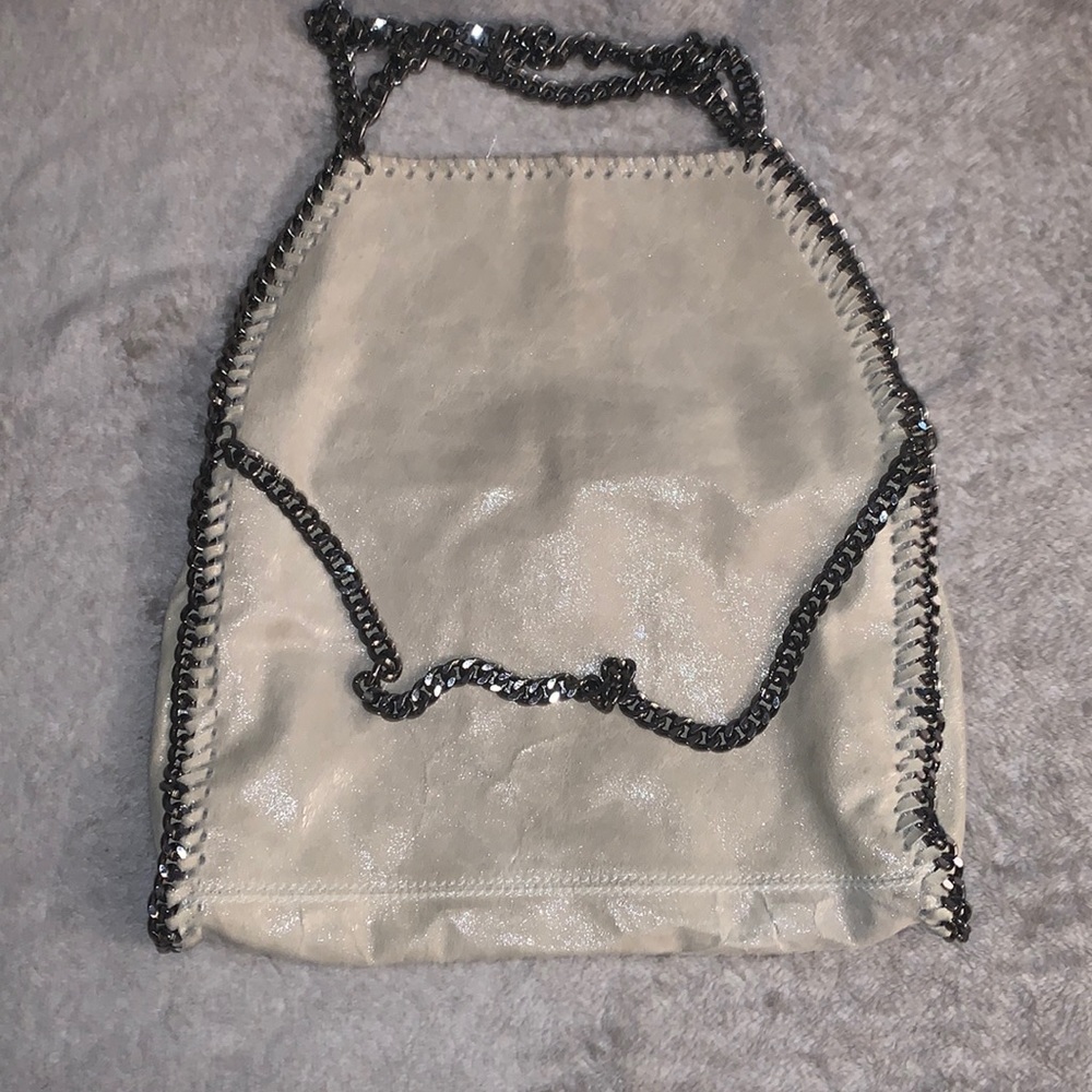 Large Cream Nickel Chain Shoulder Bag